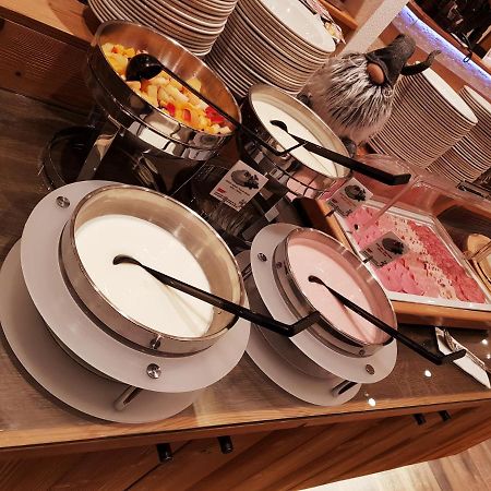 Hotel Europa Guest House Зас-Фе Экстерьер фото