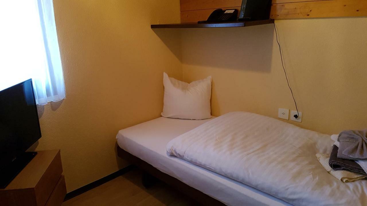 Hotel Europa Guest House Зас-Фе Экстерьер фото