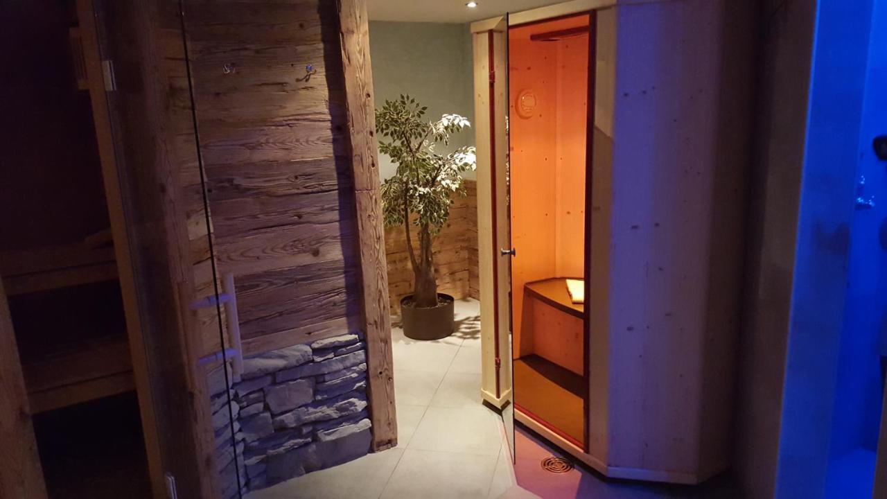 Hotel Europa Guest House Зас-Фе Экстерьер фото